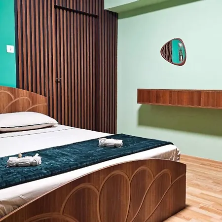 In The Middle Of Dyrrah Apartment